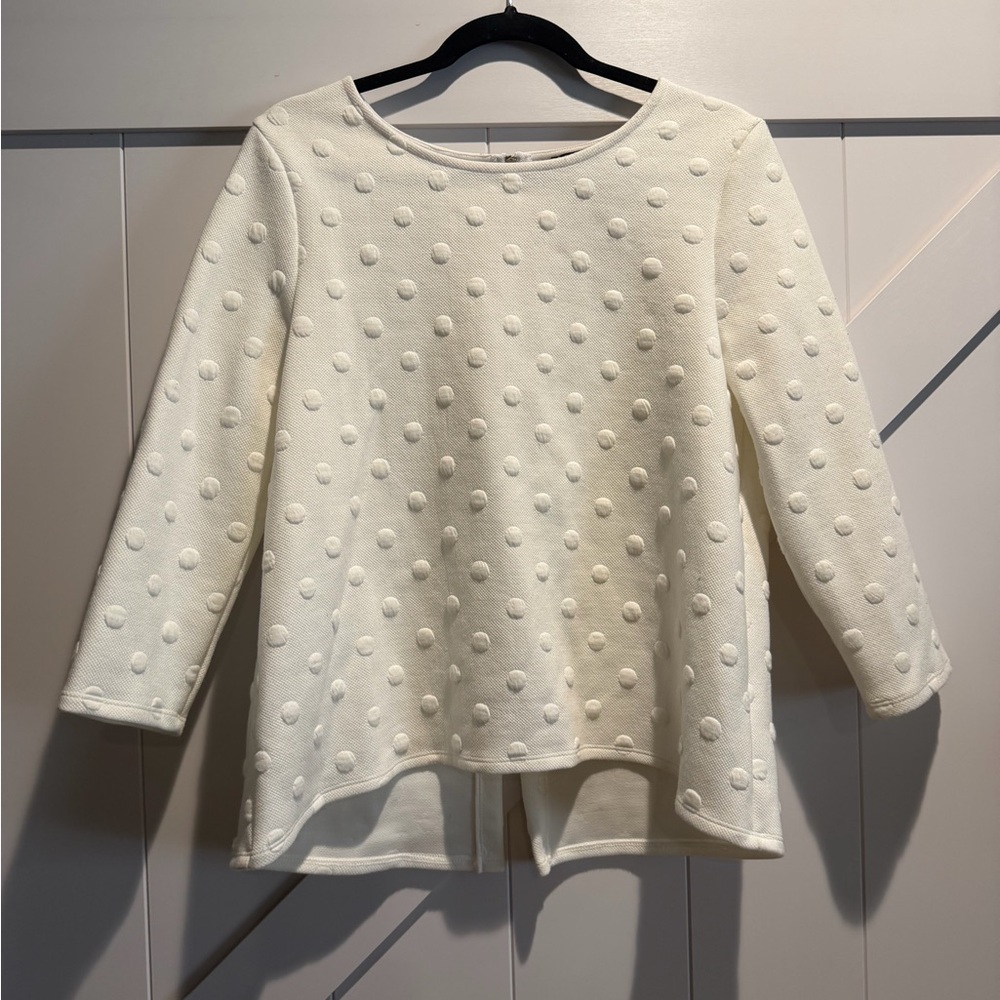 W5 Ivory Textured Dot Top